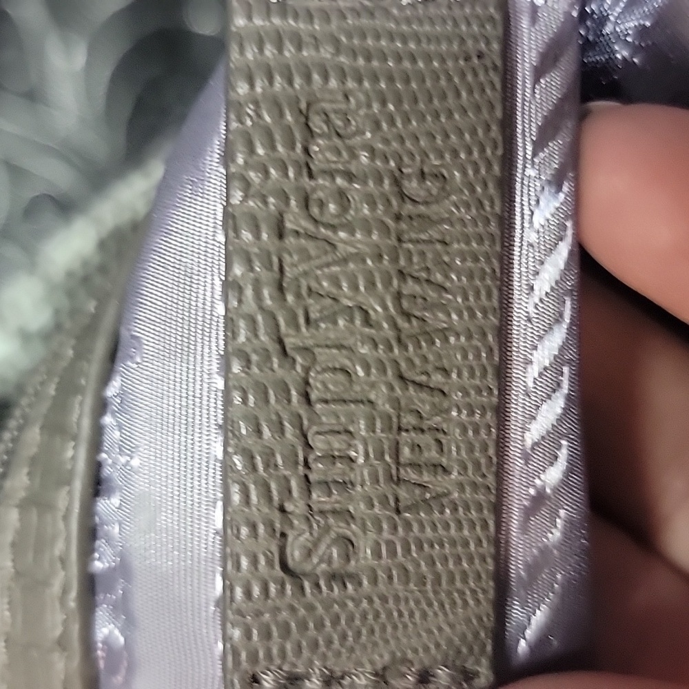 Simply Vera Light mint with grey purse. - Picture 3 of 11